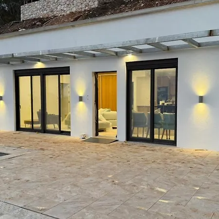 Villa Panorama Cave